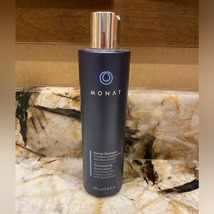 Brand new Monat Renew Shampoo